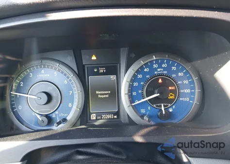 2015 Toyota Sienna Xle Premium 8 Passenger from USA, damaged, VIN 5TDYK3DC5FS599017